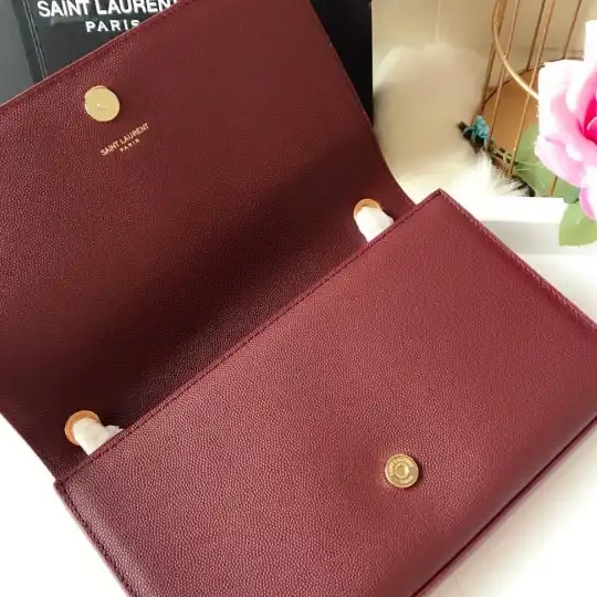 YSL KATE MEDIUM 0625